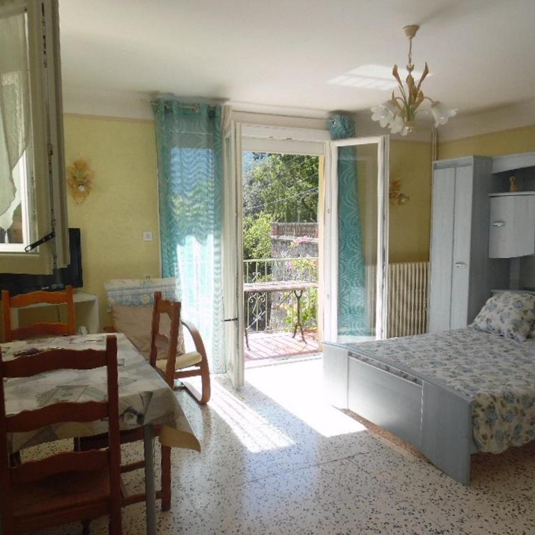 Studio confortable pour 2 pers, animaux acceptés, parking, WiFi - Studio - 4