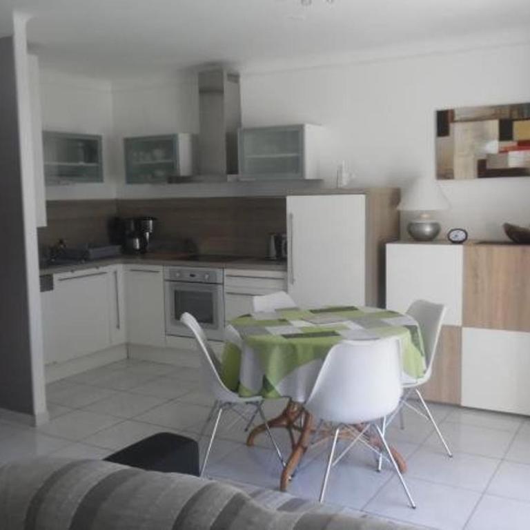 Studio 4 couchages avec loggia, WIFI, proche centre et cures - Amélie-les-Bains - FR-1-703-57 - Studio - 7