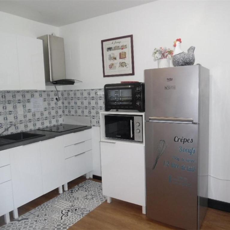 Studio confort avec balcon, clim, parking privé, à 50m des Thermes et 100m du centre, à Amélie-les-Bains - Studio - 4