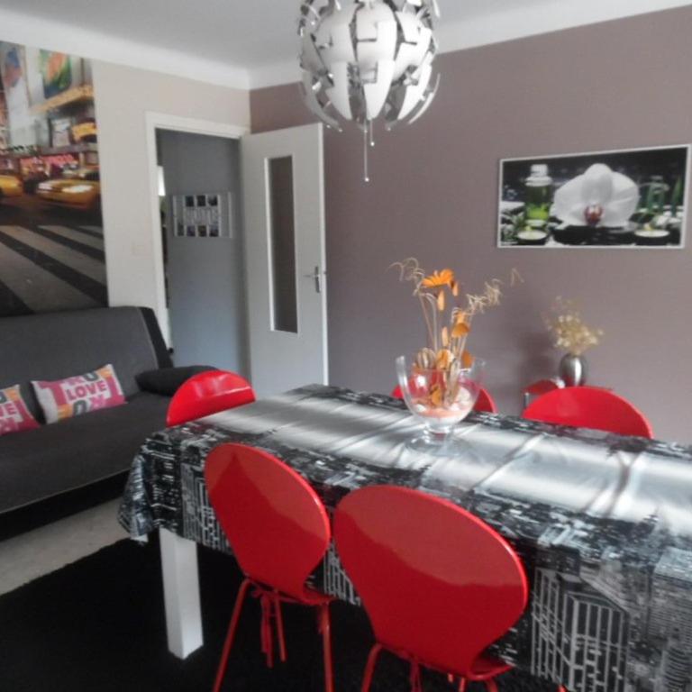 Appartement F2 avec balcon et parking à Amélie-les-Bains, idéal pour 4 personnes - Appartamento con 1 Camera da Letto - 2