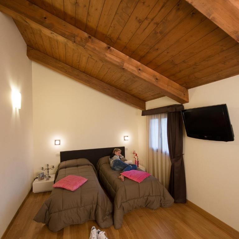 Residence Cà Beregana - Camera Doppia con Letti Singoli - 4