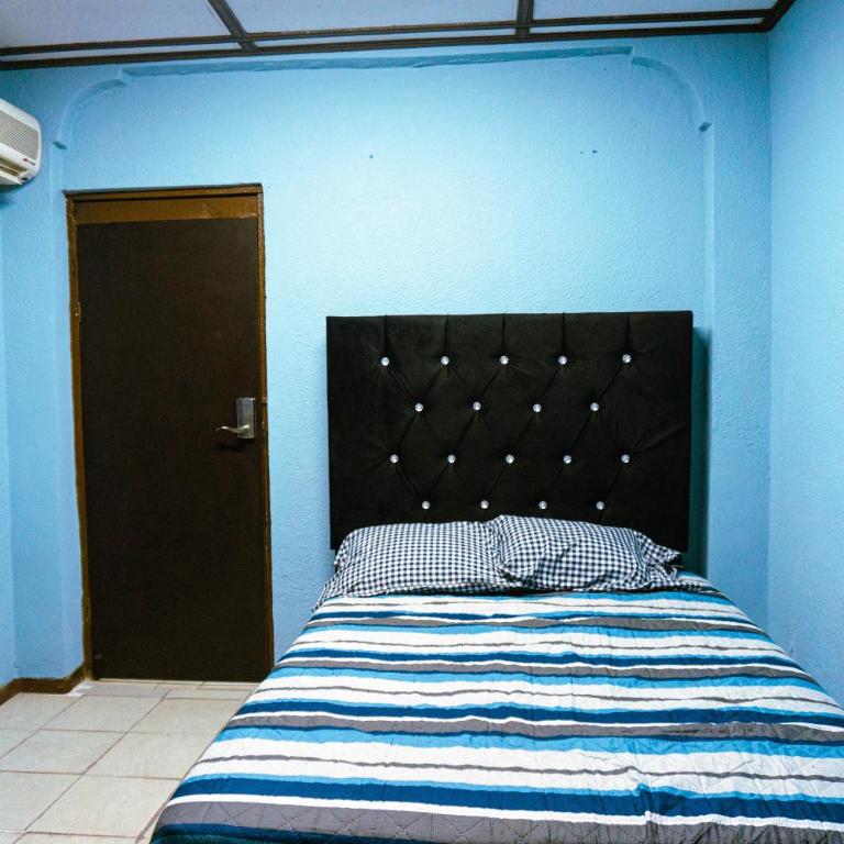 Centro Monterrey - One-Bedroom Apartment - 20