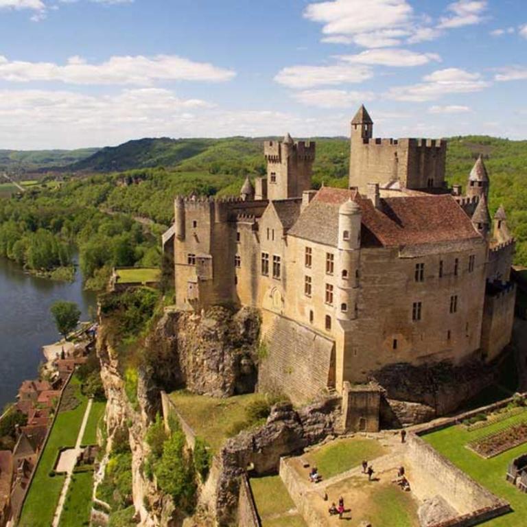 Superbe Villa Piscine Le Céladore de Sarlat , 7 Min à pied du Centre - Haus mit 4 Schlafzimmern - 32