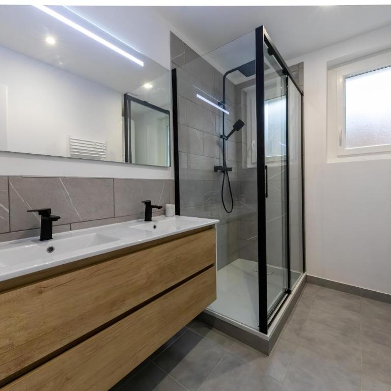 Les appartements de Clélia - Appartement avec Vue sur la Montagne - 10