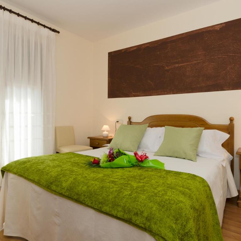 Hotel Apolo - Habitación Familiar (2 adultos y 2 niños) - 1