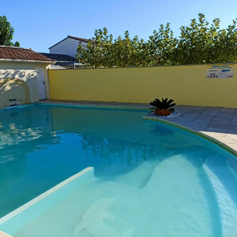 Gîte " Macha" classé 3 étoiles piscine Vallon Pont d'Arc - Maison 2 Chambres - 30