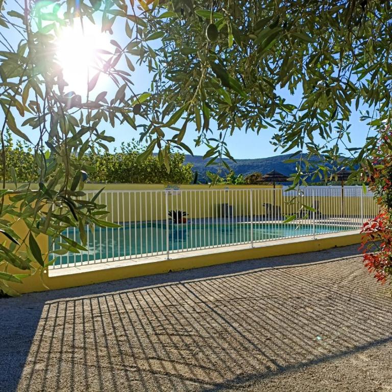 Gîte " Macha" classé 3 étoiles piscine Vallon Pont d'Arc - Maison 2 Chambres - 2
