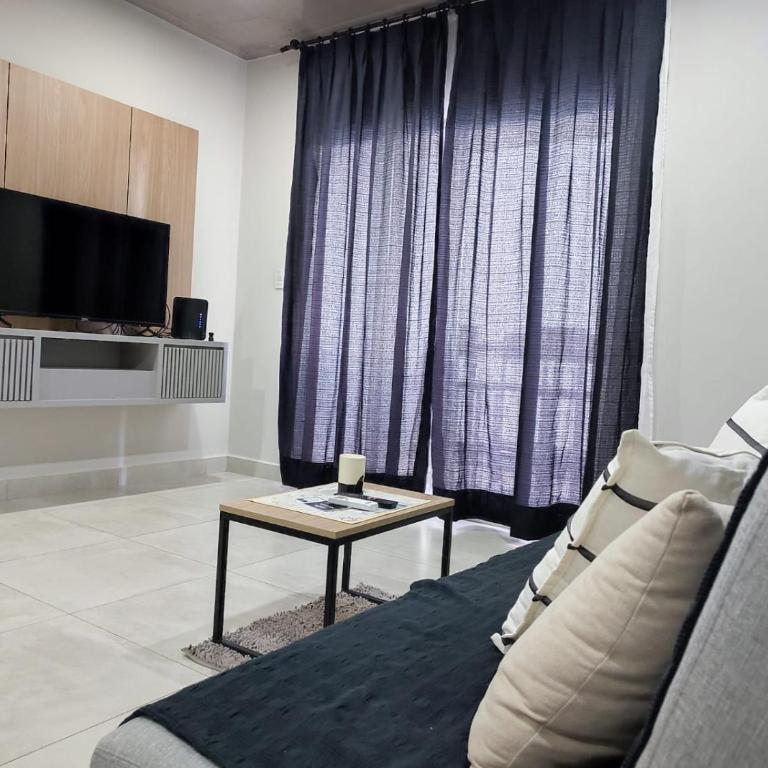 Impecable y nuevo, zona aeropuerto! - Two-Bedroom Apartment - 10