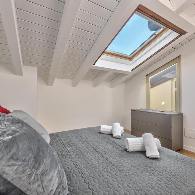 [Duomo-Porta Torre] Penthouse with Private Terrace - Apartment - 23