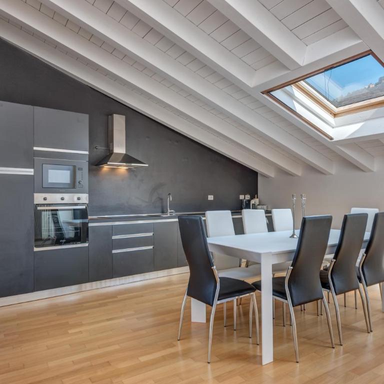 [Duomo-Porta Torre] Penthouse with Private Terrace - Apartment - 2