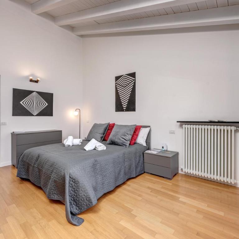 [Duomo-Porta Torre] Penthouse with Private Terrace - Apartment - 19