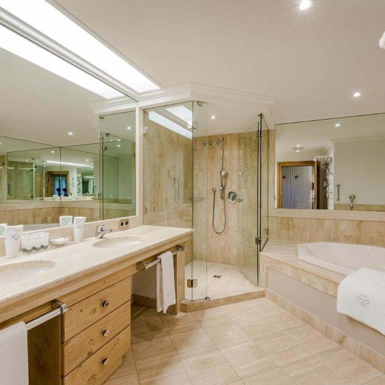 Sonnenalp Resort - Suite Premium - 2