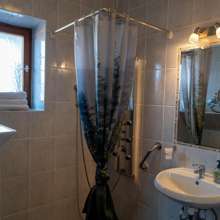 Hotel Bavaria - Dreibettzimmer - 2
