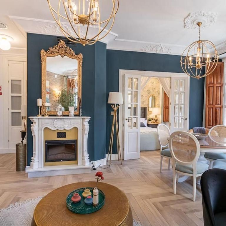 CH Elvira Luxury Apartment - One-Bedroom Apartment - 6