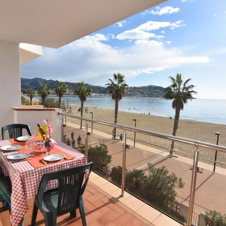RNET - Europa 21 - Vista Mar - Two-Bedroom Apartment - 4