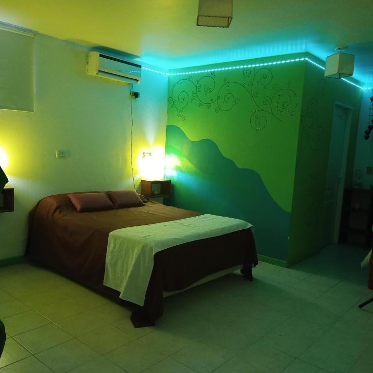ALOHA HOSTEL by BUDA BEACH - Triple Room with Private Bathroom - 29
