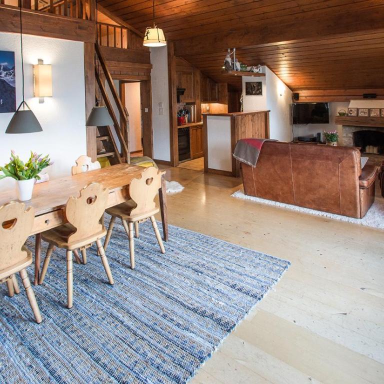 Avouitzons Medran Apartments - Ski-in Ski-out 30 meters from Medran lift and 40 meters from W Hotel - Penthouse - 2