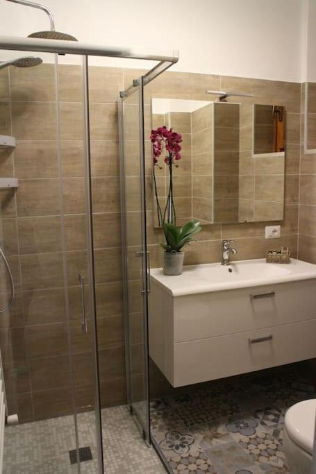 Casa Carlotta - Appartamento con 2 Camere da Letto - 14