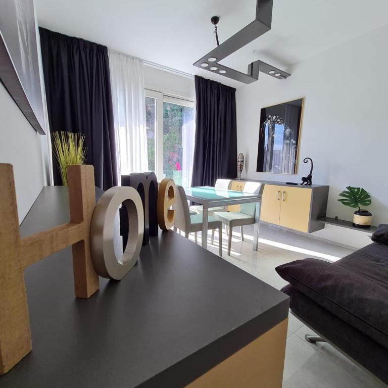 MINERVA LUXURY TOWN CENTER , POOL AND PARKING - Two-Bedroom Apartment - 12