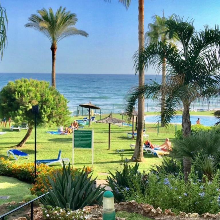 MI CAPRICHO BEACHFRONT- P300 - Apartment with sea view - Apartamento de 2 dormitorios - 52