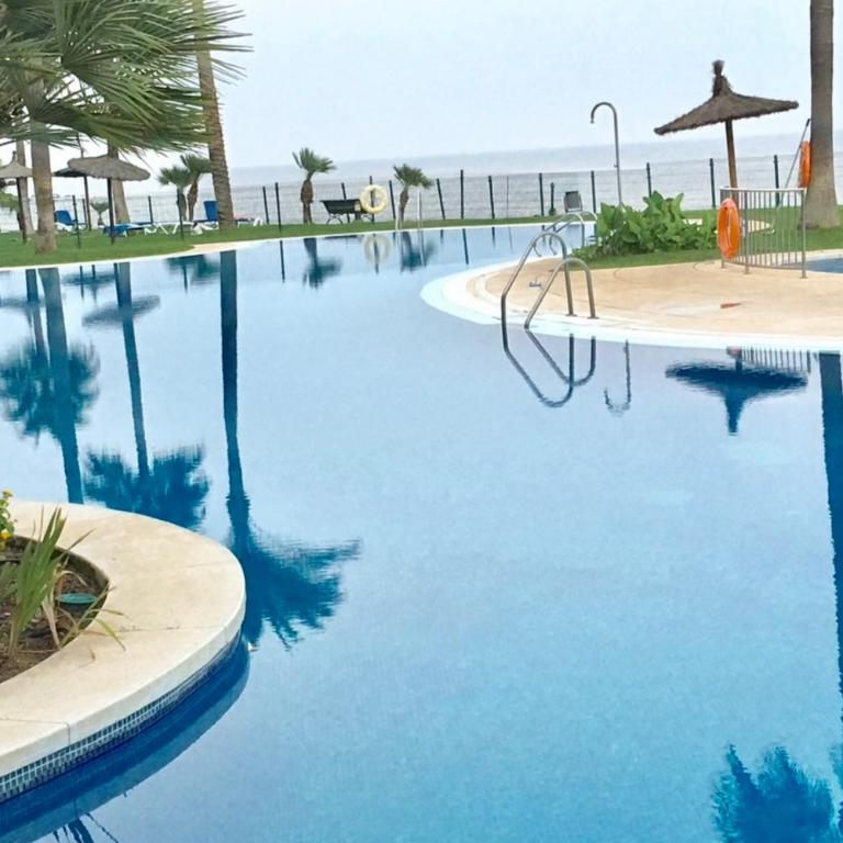 MI CAPRICHO BEACHFRONT- P301 Apartment with sea view - Apartamento de 2 dormitorios - 11
