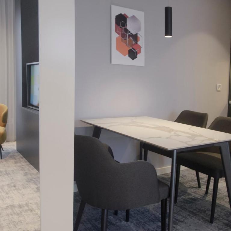 H41 Luxury Suites - Porodični Apartman Tipa "Suite" - 6