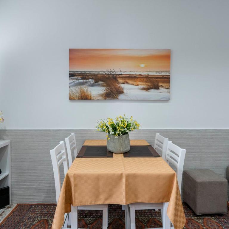 OLIVUZZA TOWER - Two-Bedroom House - 8