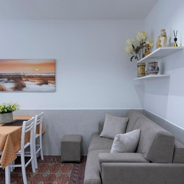 OLIVUZZA TOWER - Two-Bedroom House - 9