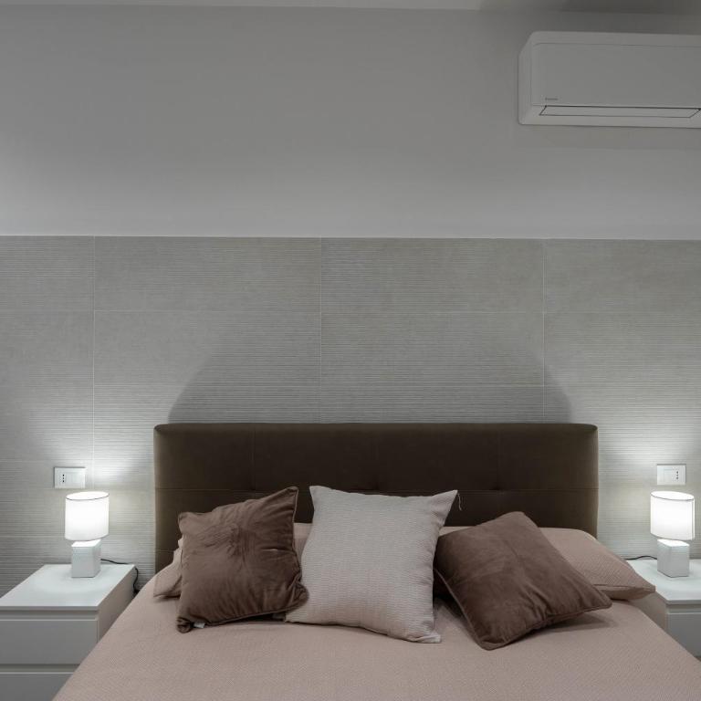 OLIVUZZA TOWER - Two-Bedroom House - 19