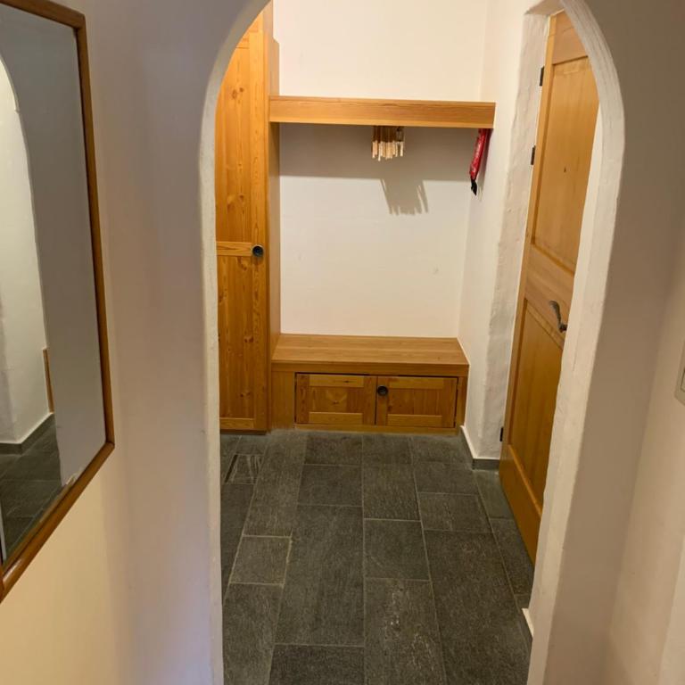 Heimelige Ferienwohnung mit Sicht in die Bergwelt - Apartment mit 1 Schlafzimmer - 14
