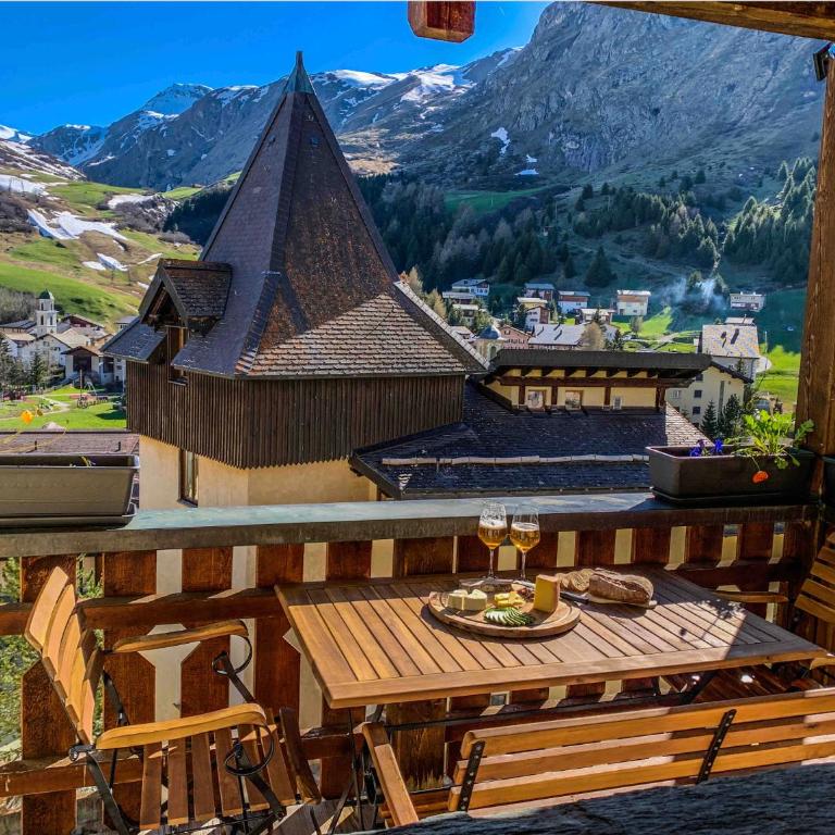 Heimelige Ferienwohnung mit Sicht in die Bergwelt - Apartment mit 1 Schlafzimmer - 1