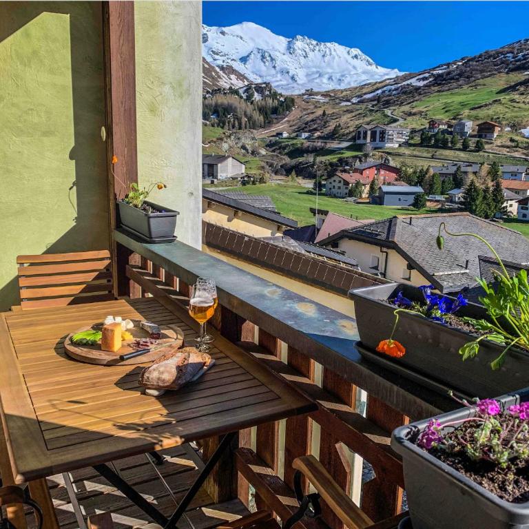 Heimelige Ferienwohnung mit Sicht in die Bergwelt - Apartment mit 1 Schlafzimmer - 2