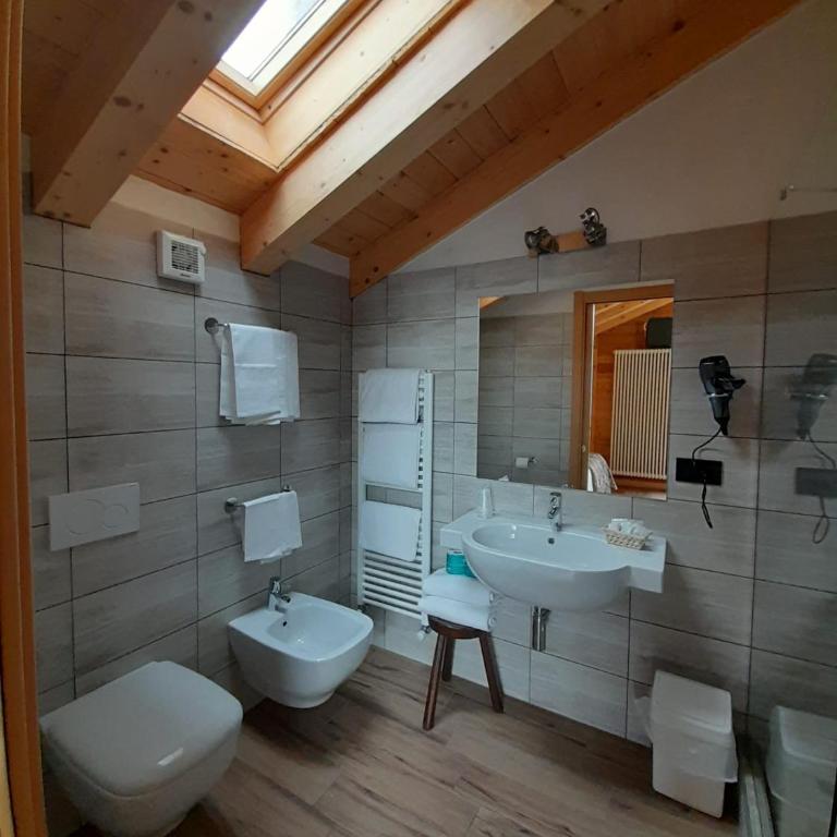 Hotel Astoria - Camera Familiare - 6