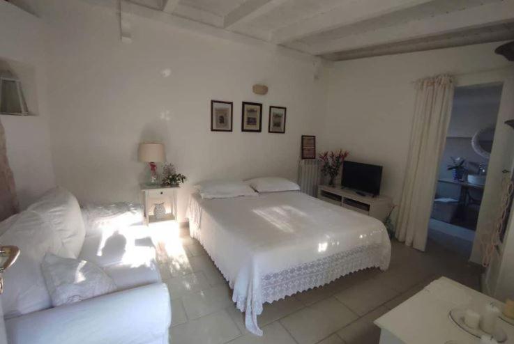 Trullo Donna Caterina - Camera Matrimoniale con Bagno Privato - 15