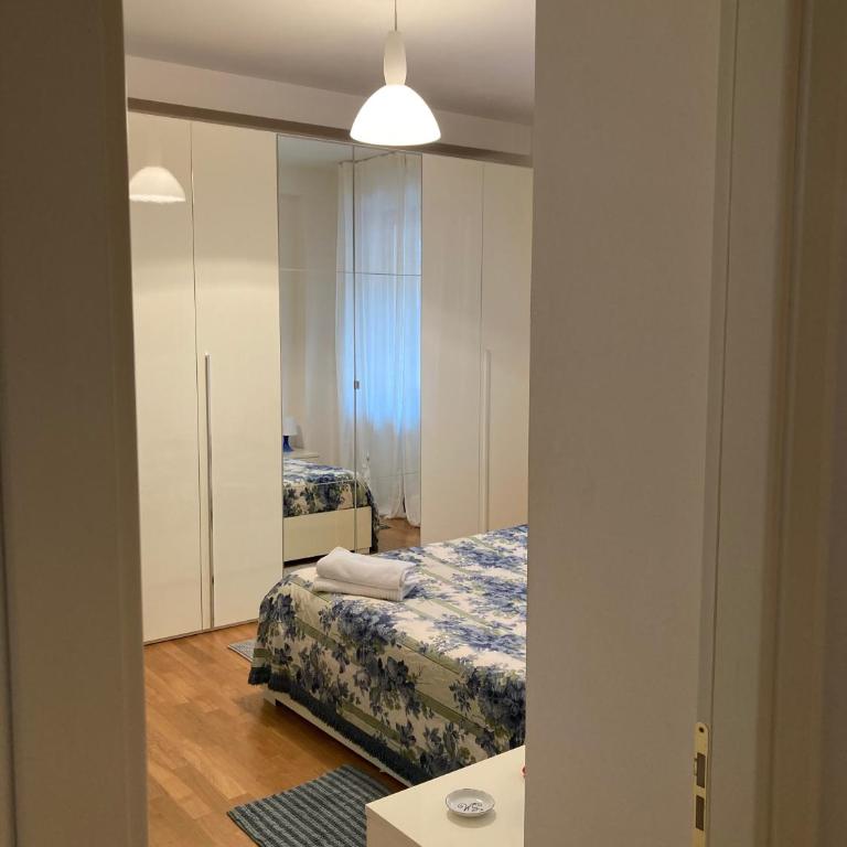 Spacious 2BR 2 Bathrooms 650m from Tower Modern Quiet - Appartamento con 2 Camere da Letto - 94