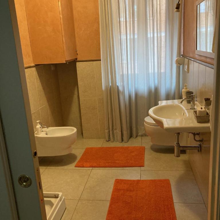 Spacious 2BR 2 Bathrooms 650m from Tower Modern Quiet - Appartamento con 2 Camere da Letto - 14