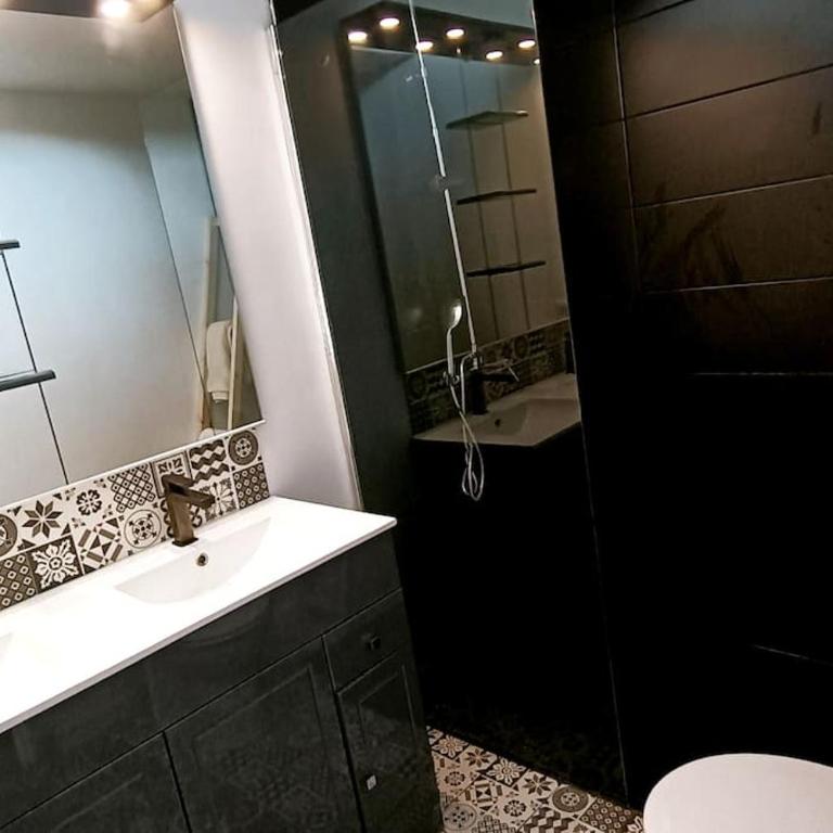 Charmante villa provençale avec piscine & jardin - Villa 3 Chambres - 2