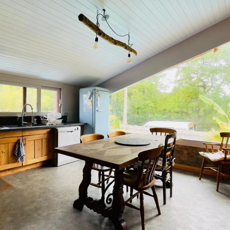 Carwyns Surf House - Casa - 13