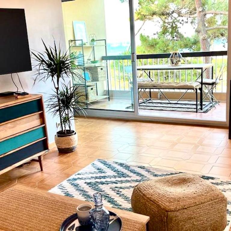 Appartement ou Studio la mer & la plage à vos pieds CALVI - Studio with Sea View - 5