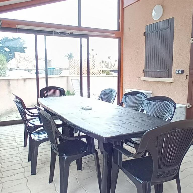 Patios de la mer Villa à 200 m de la plage- Clim - Wifi - parking - Maison 2 Chambres - 7