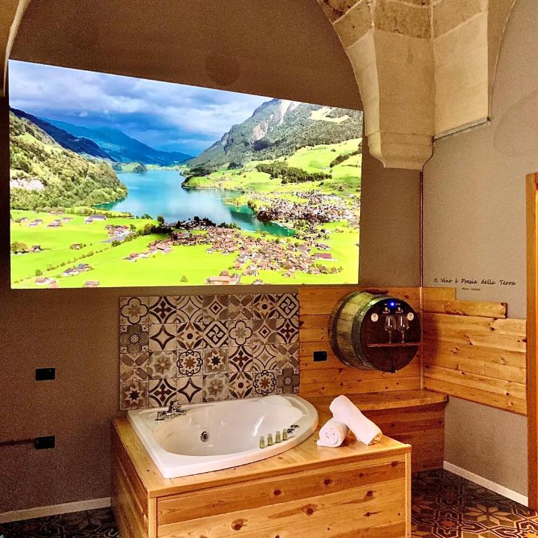 WineExperience- WINE&JACUZZI SUITE - Suite Queen con Vasca Idromassaggio - 2