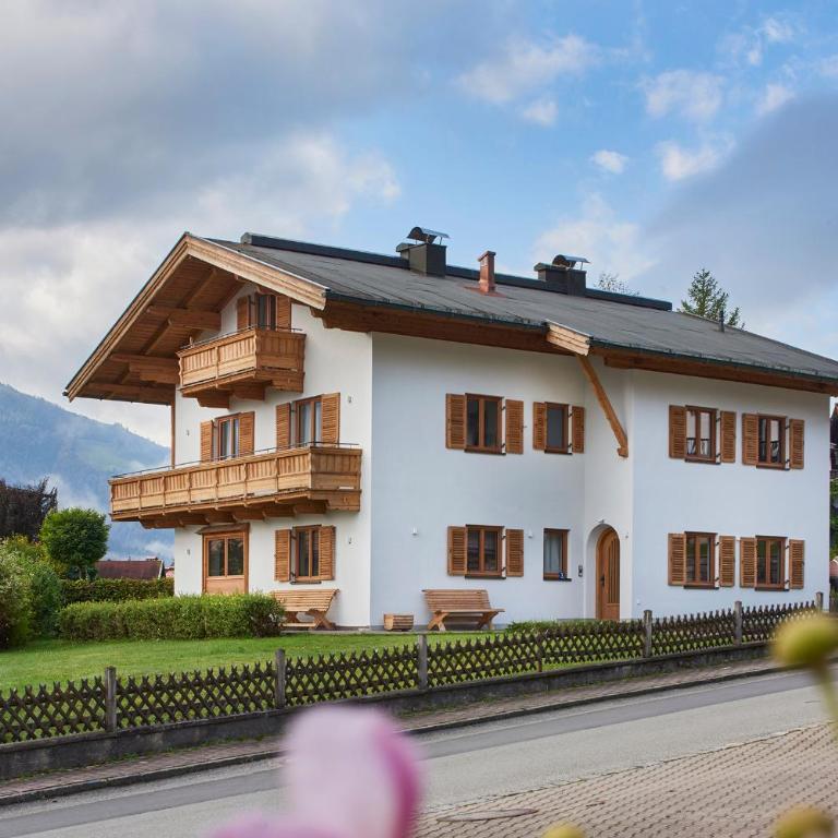 AHORN7 - Apartment mit Blick auf die Berge - 3