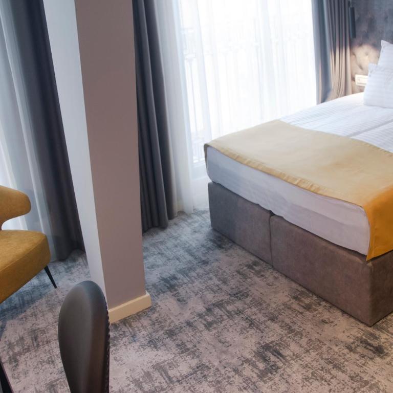 H41 Luxury Suites - Superior Dvokrevetna Soba sa Bračnim Krevetom - 8