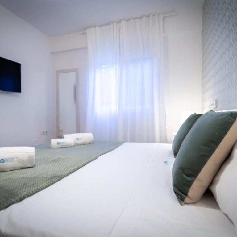 MARBELLA BANUS SUITES - Marbella Beach Front Suite Apartment - Apartamento con vistas al mar - 28