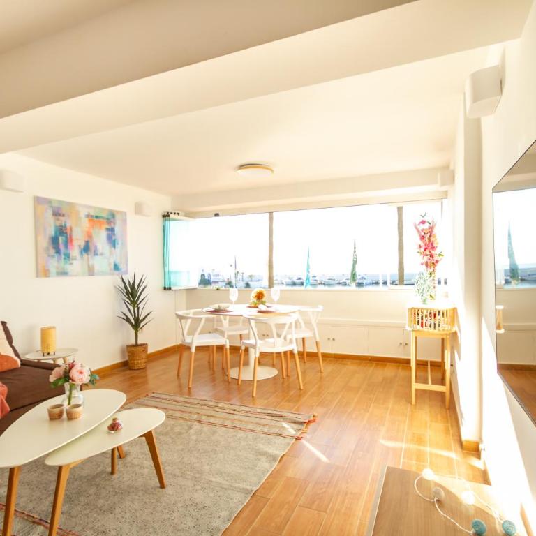MARBELLA BANUS SUITES - Marbella Beach Front Suite Apartment - Apartamento con vistas al mar - 14