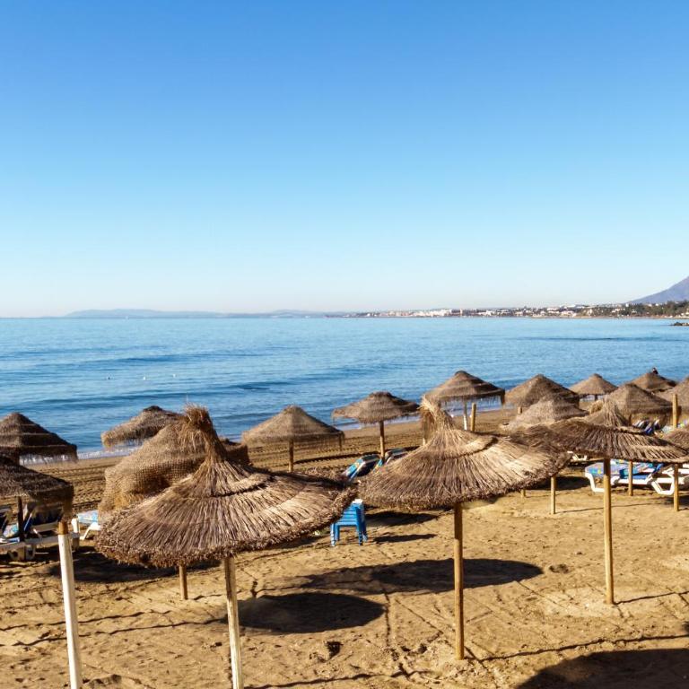 MARBELLA BANUS SUITES - Marbella Beach Front Suite Apartment - Apartamento con vistas al mar - 43