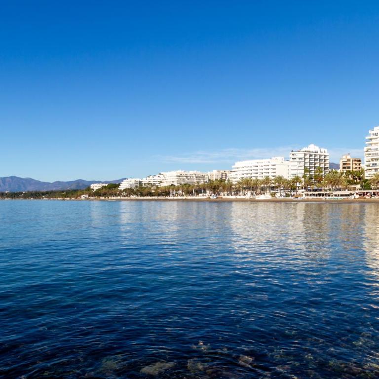 MARBELLA BANUS SUITES - Marbella Beach Front Suite Apartment - Apartamento con vistas al mar - 45