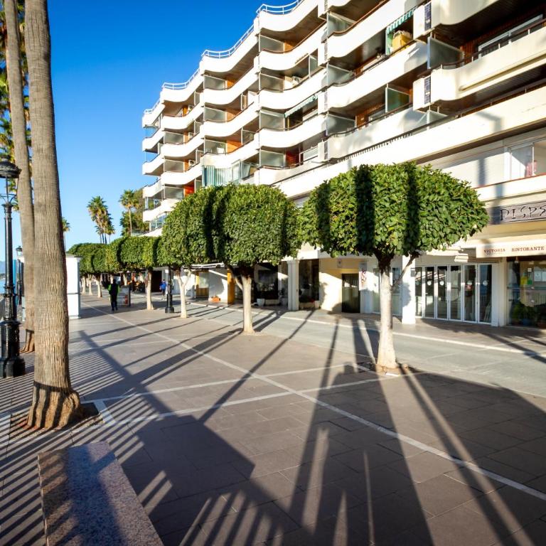 MARBELLA BANUS SUITES - Marbella Beach Front Suite Apartment - Apartamento con vistas al mar - 35