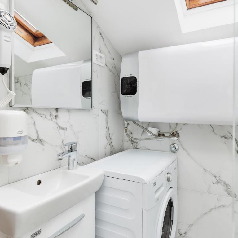 Apartments Rozer - Studio - 17