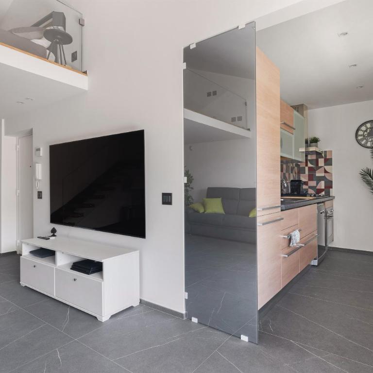 Archimedes luxury apartment with terrace - Appartamento con 2 Camere da Letto - 13